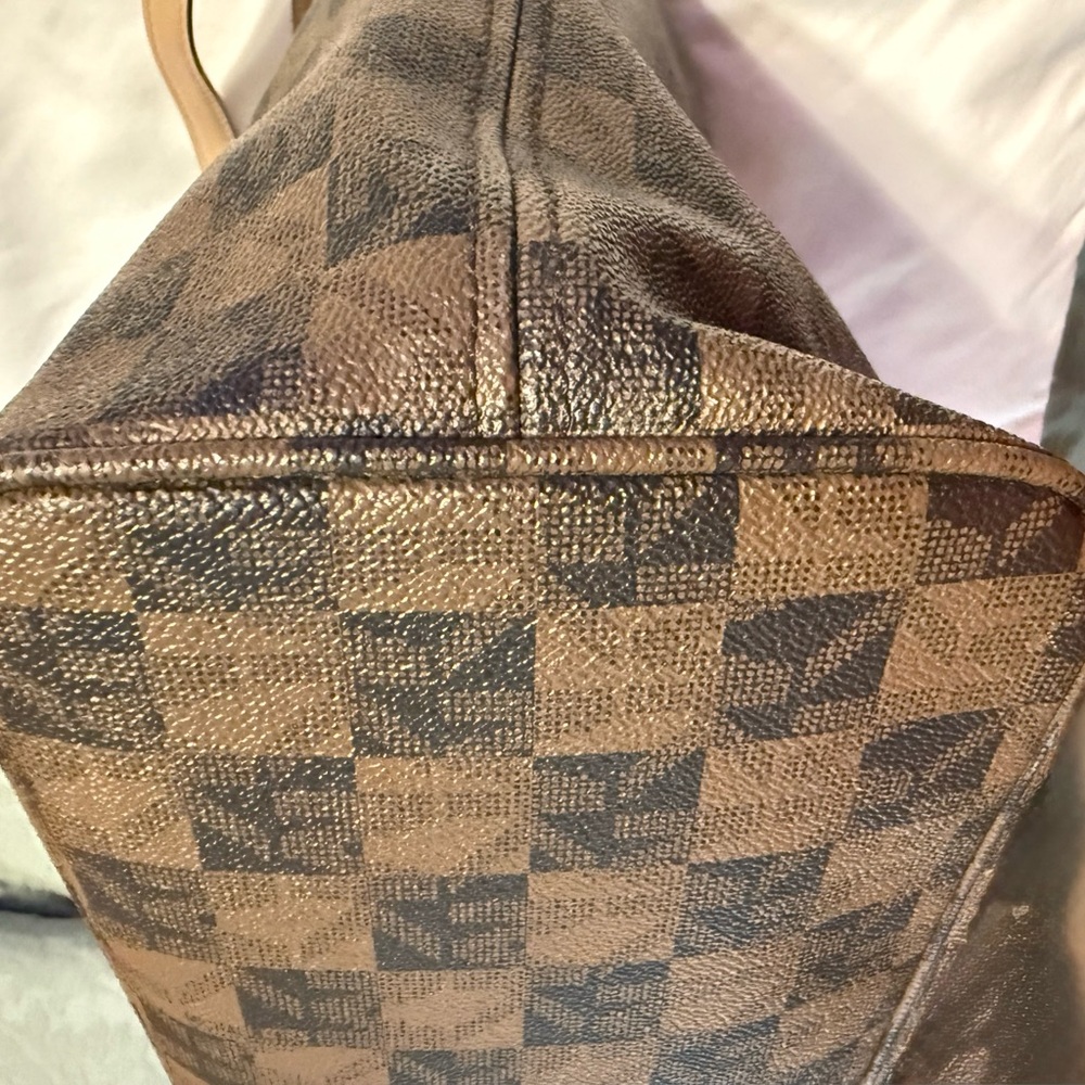 Michael Kors Jet Set Travel Checkered Tote Bag - Picture 6 of 16